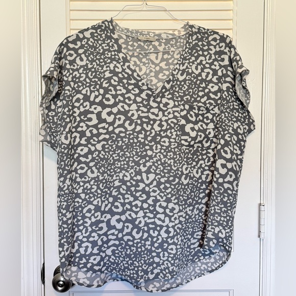 JODIFL Tops - JODIFL Charcoal and White Leopard Print Blouse